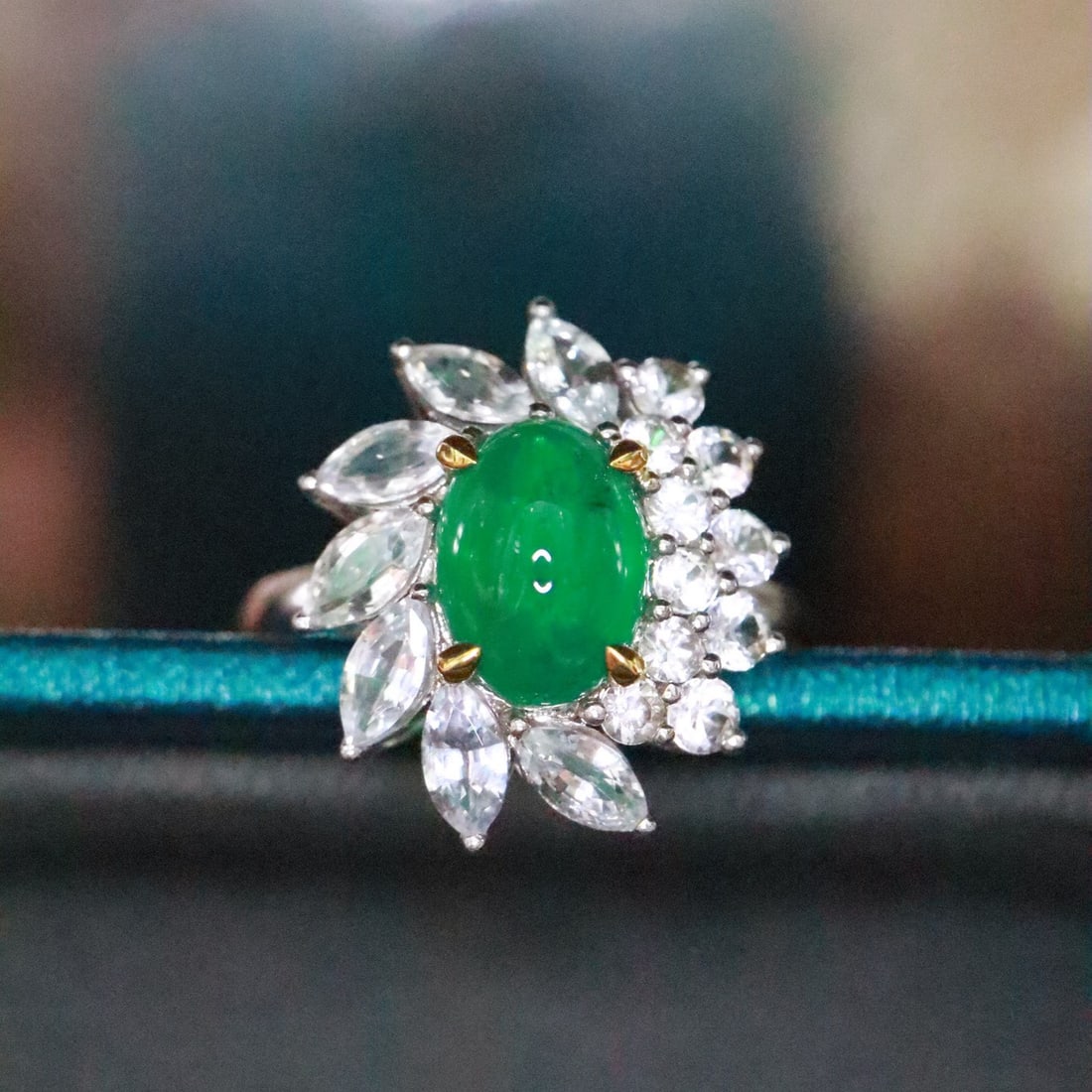 14k Gold 1.71 Ct Natural Emerald & Sapphire Ring - 4