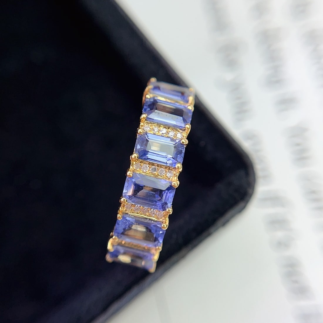 14k Gold 2.50 Ct Natural Sapphire & Diamond Ring - 2