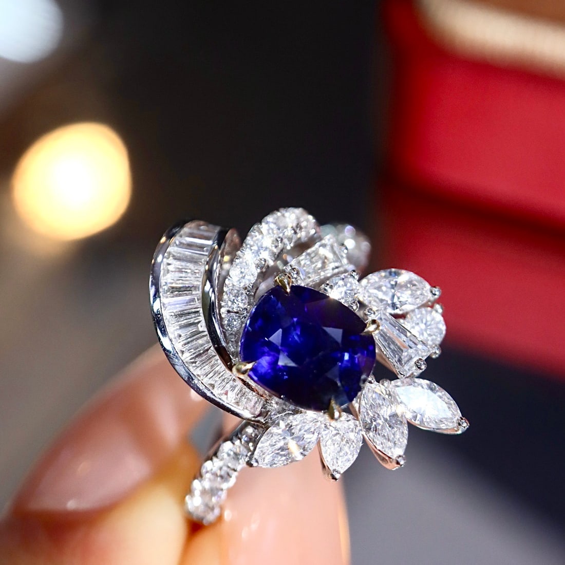 14k Gold 2.60 Ctw Natural Sapphire & Diamond Ring - 8