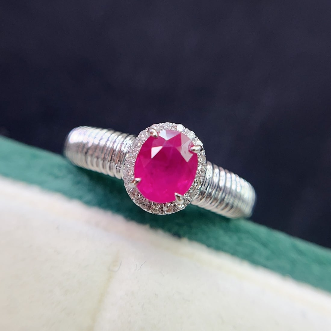 14k Gold 1.03 Ct Natural Ruby & Diamond Ring - 6