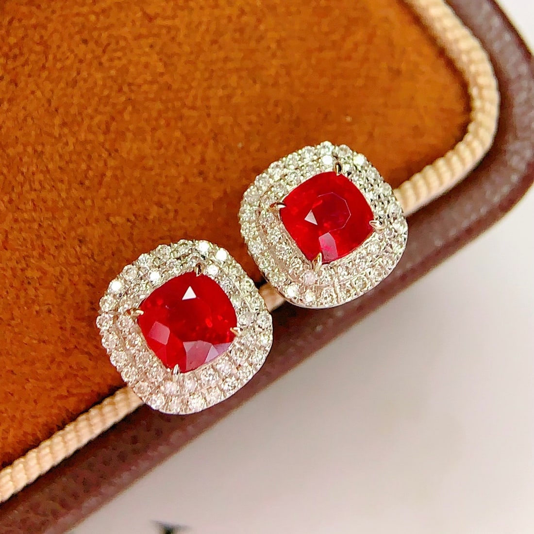 14k Gold 1.5 Ct Natural Ruby & Diamond Earrings - 2