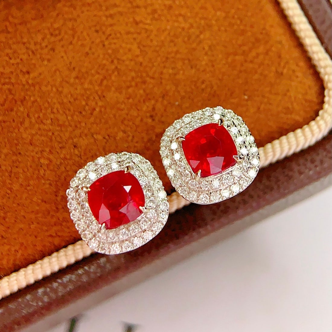 14k Gold 1.5 Ct Natural Ruby & Diamond Earrings - 5