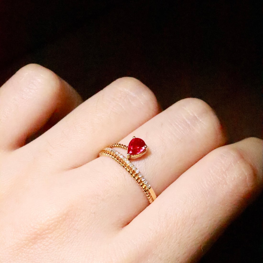 14k Gold 0.56 Ctw Natural Ruby & Diamond Ring - 5