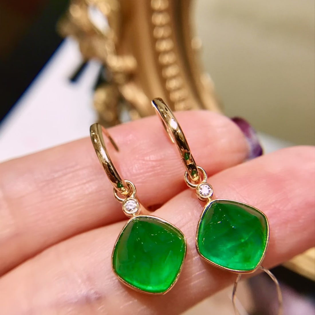 14k Gold 6 Ct Natural Emerald & Diamond Earrings - 3