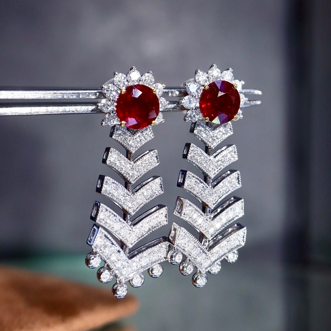 14k Gold 2.90 Ctw Natural Ruby & Diamond Earrings - 5