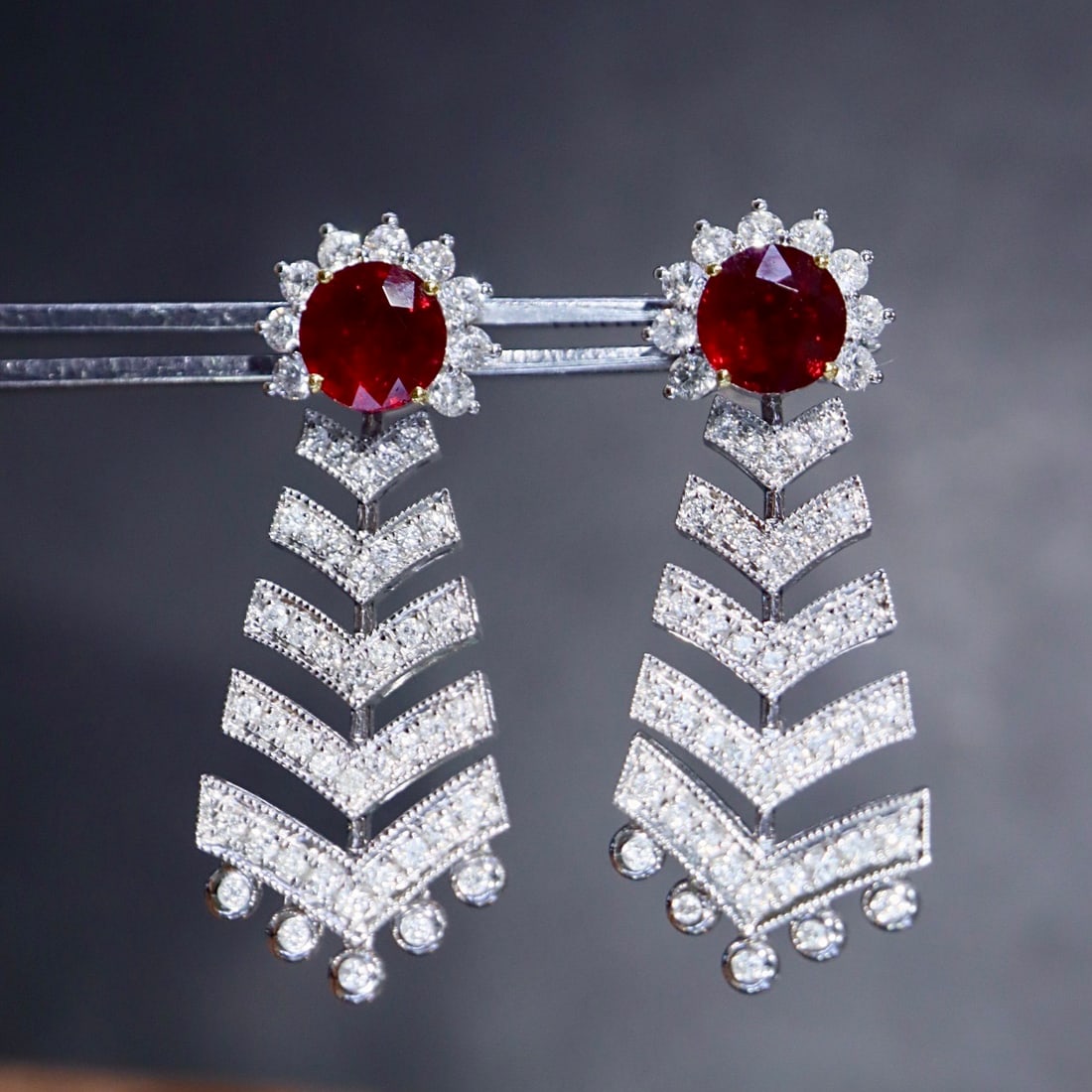 14k Gold 2.90 Ctw Natural Ruby & Diamond Earrings - 6