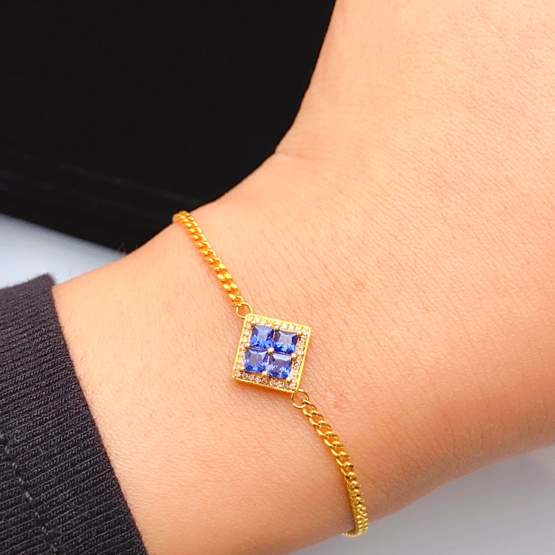 14k Gold 0.90 Ct Natural Sapphire & Diamond Bracelet - 5