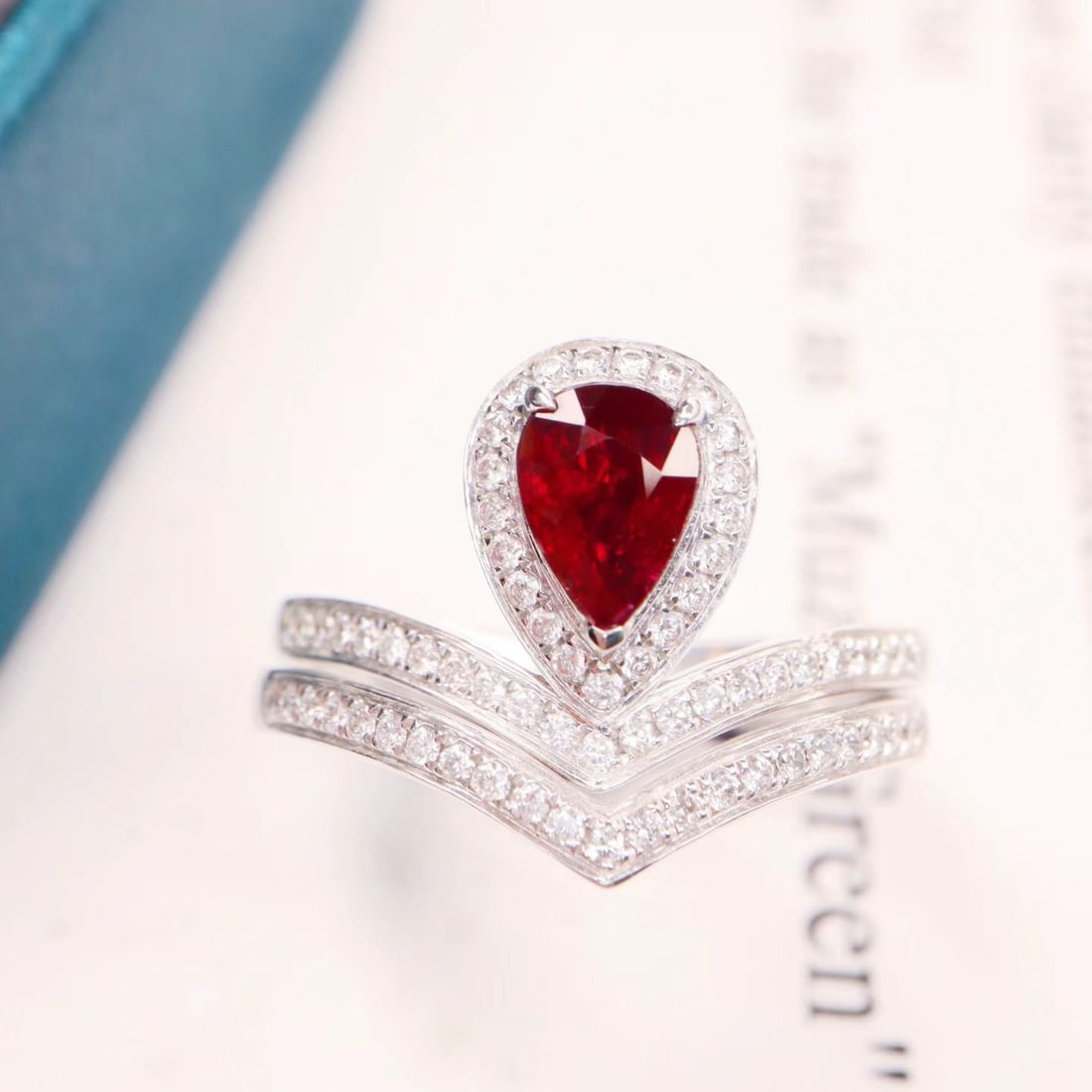 14k Gold 1.33 Ctw Vivid Red Natural Ruby & Diamond Ring - 2