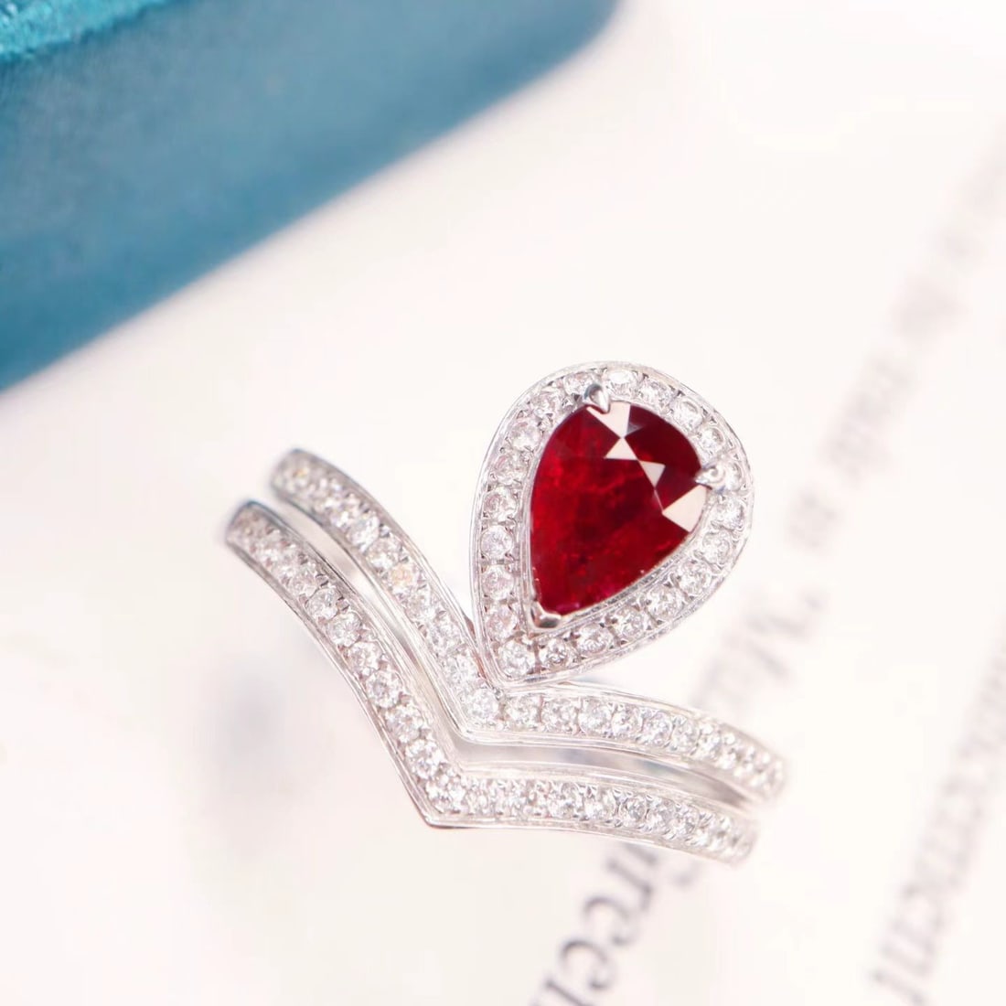 14k Gold 1.33 Ctw Vivid Red Natural Ruby & Diamond Ring - 4