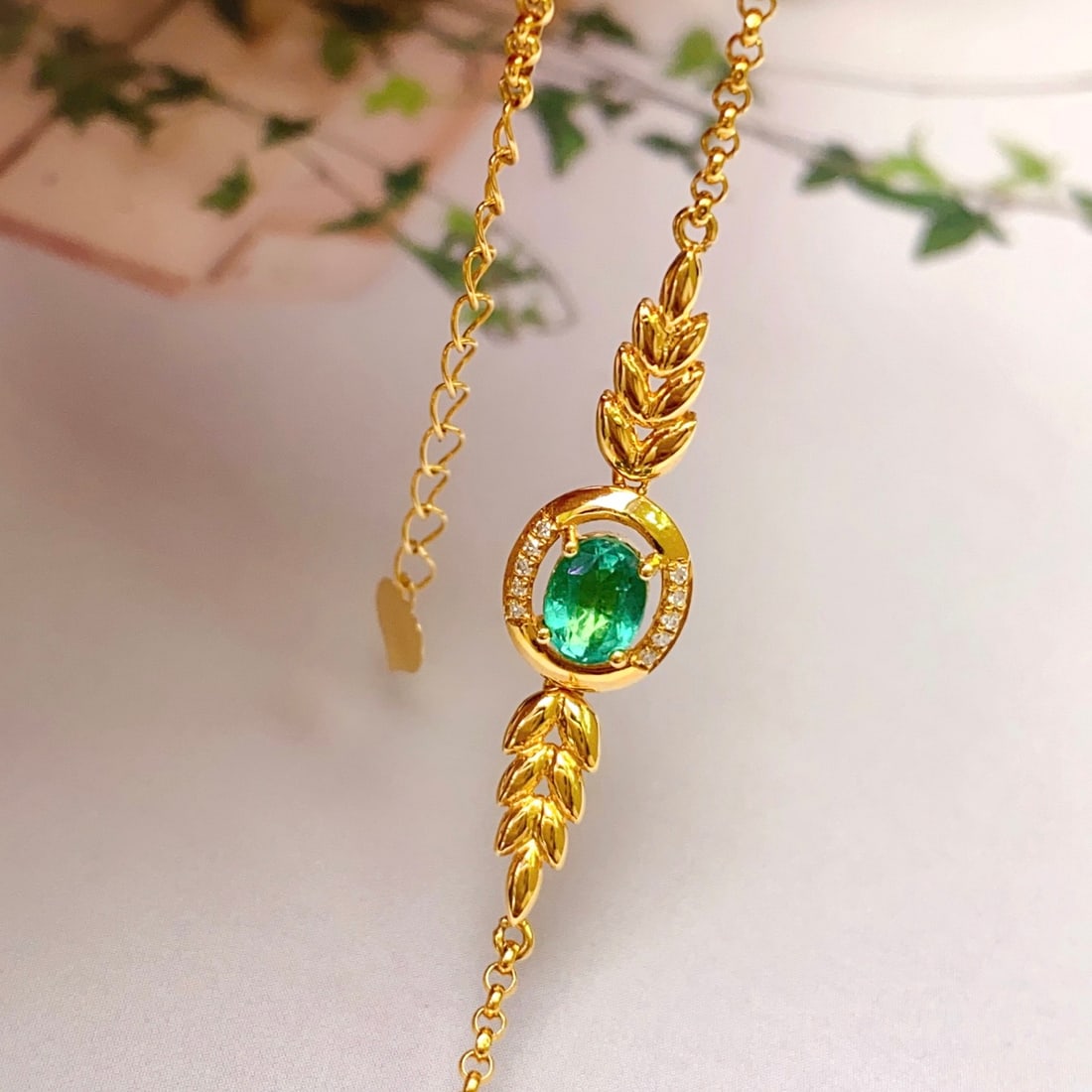 14k Gold 0.45 Ct Natural Emerald & Diamond Bracelet - 2