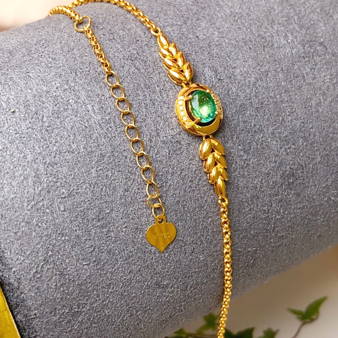 14k Gold 0.45 Ct Natural Emerald & Diamond Bracelet - 5