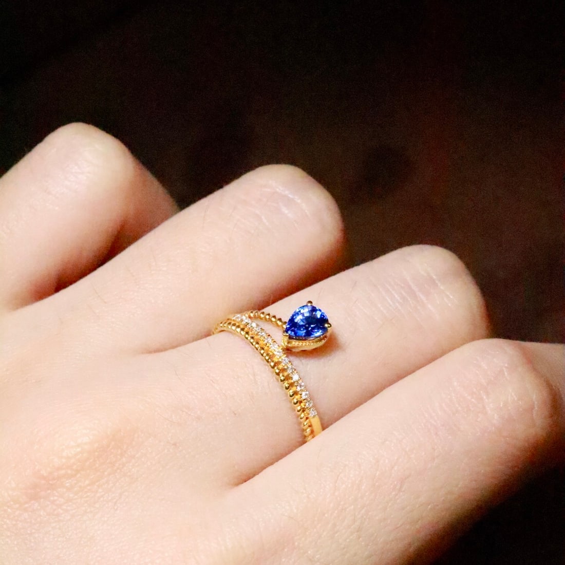 14k Gold 0.56 Ctw Natural Sapphire & Diamond Ring - 4