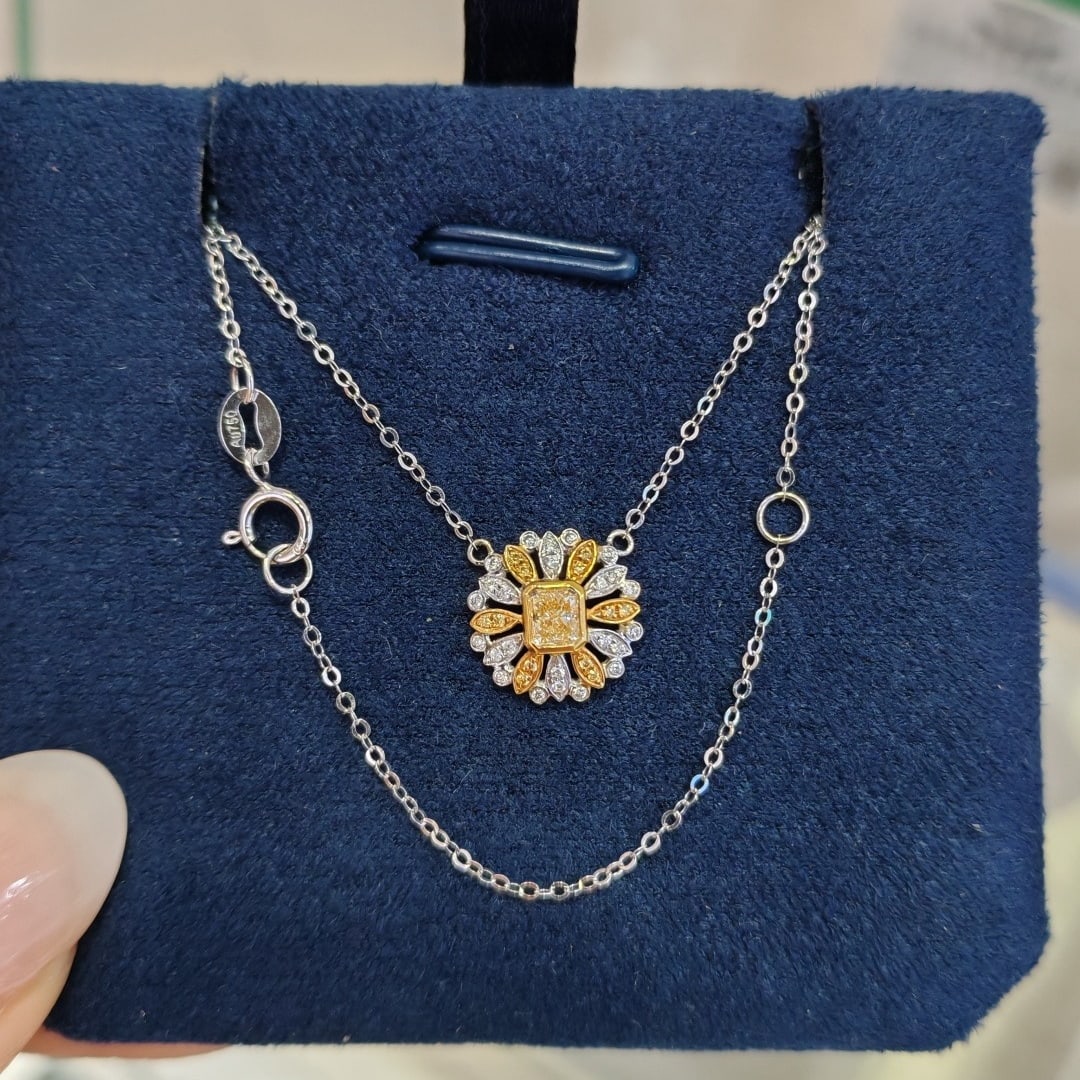 14k Gold 0.24 Ct Natural Yellow Diamond & Diamond Necklace - 3