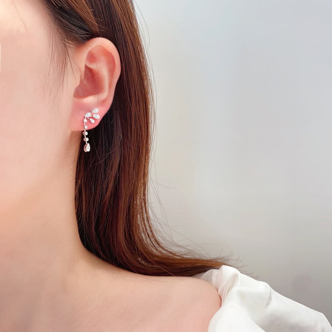 14k Gold 0.46 Ct Natural H Diamond Earrings - 4