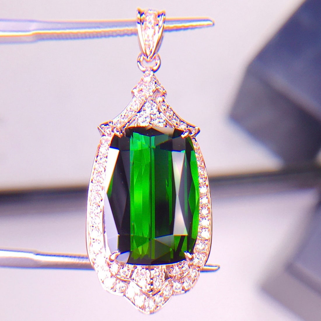 14k Gold 7.5 Ct Natural Tourmaline & Diamond Pendant( Without Chain ) - 6
