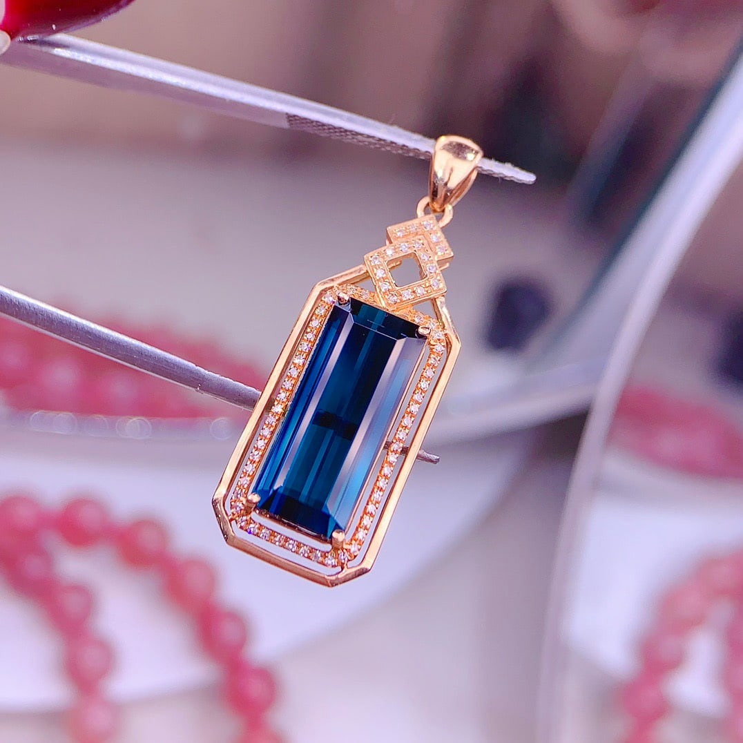 14k Gold 6.5 Ct Natural Tourmaline & Diamond Pendant( Without Chain ) - 4