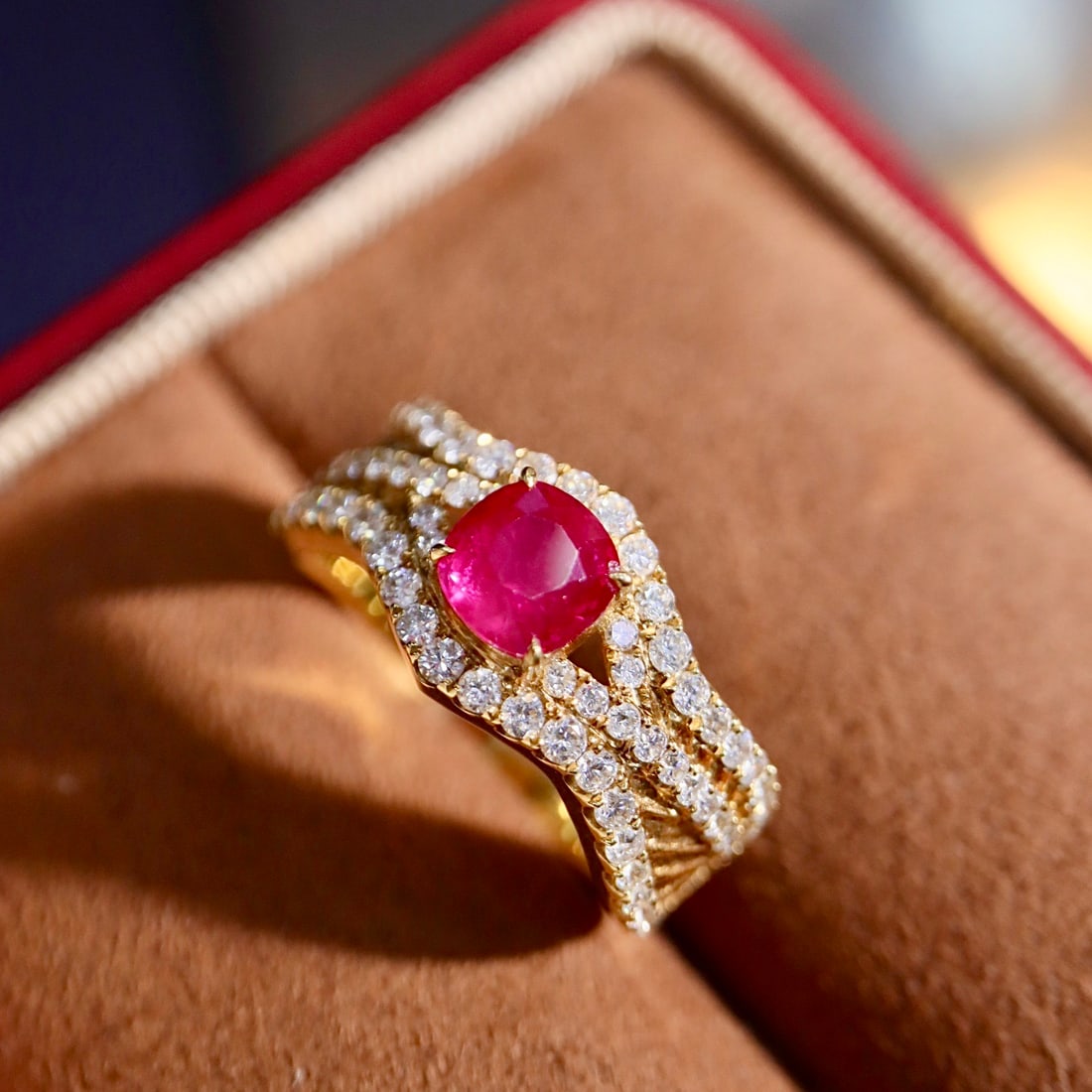14k Gold 1.71 Ctw Natural Ruby & Diamond Ring - 6