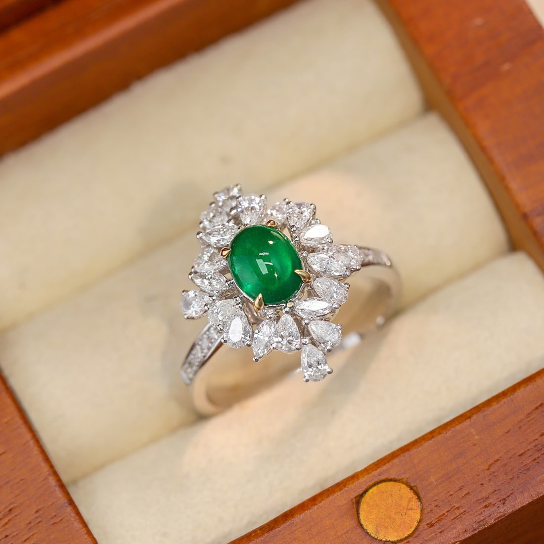 14k Gold 1.71 Ctw Natural Emerald & Diamond Ring - 6