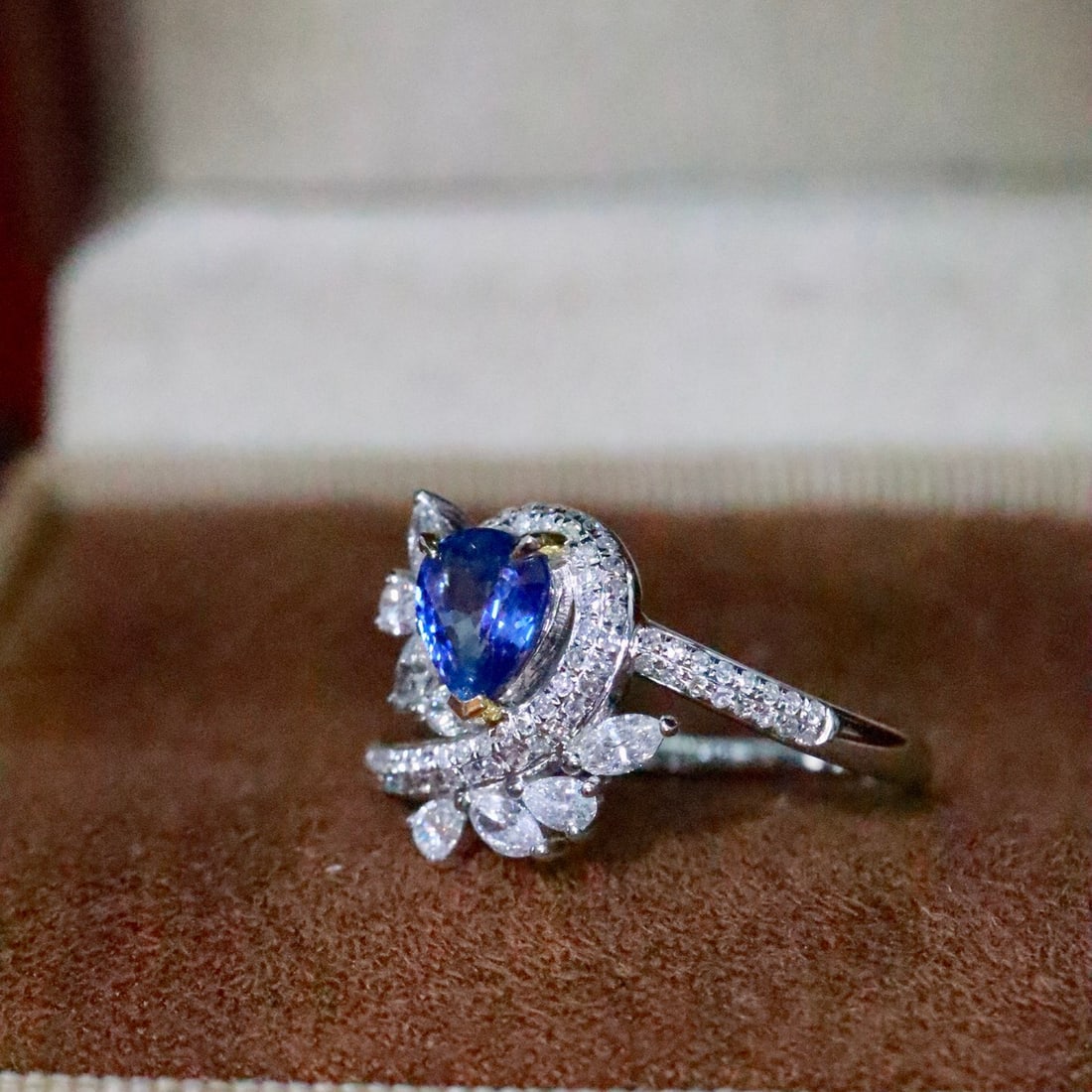 14k Gold 1.29 Ctw Natural Sapphire & Diamond Ring - 2