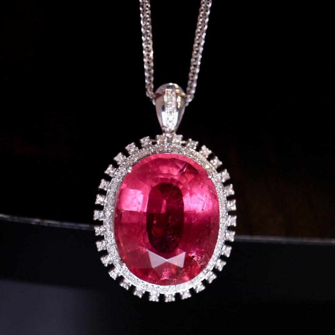 14k Gold 13.34 Ct Natural Tourmaline & Diamond Pendant( Without Chain ): Ref:231146367 // gold content:14k gold // main gemstone:tourmaline // shape:oval // carat weight:13. 34ct // color:red // treatment:natural // // adjacent gemstone 2 : diamond // number of stones:106 