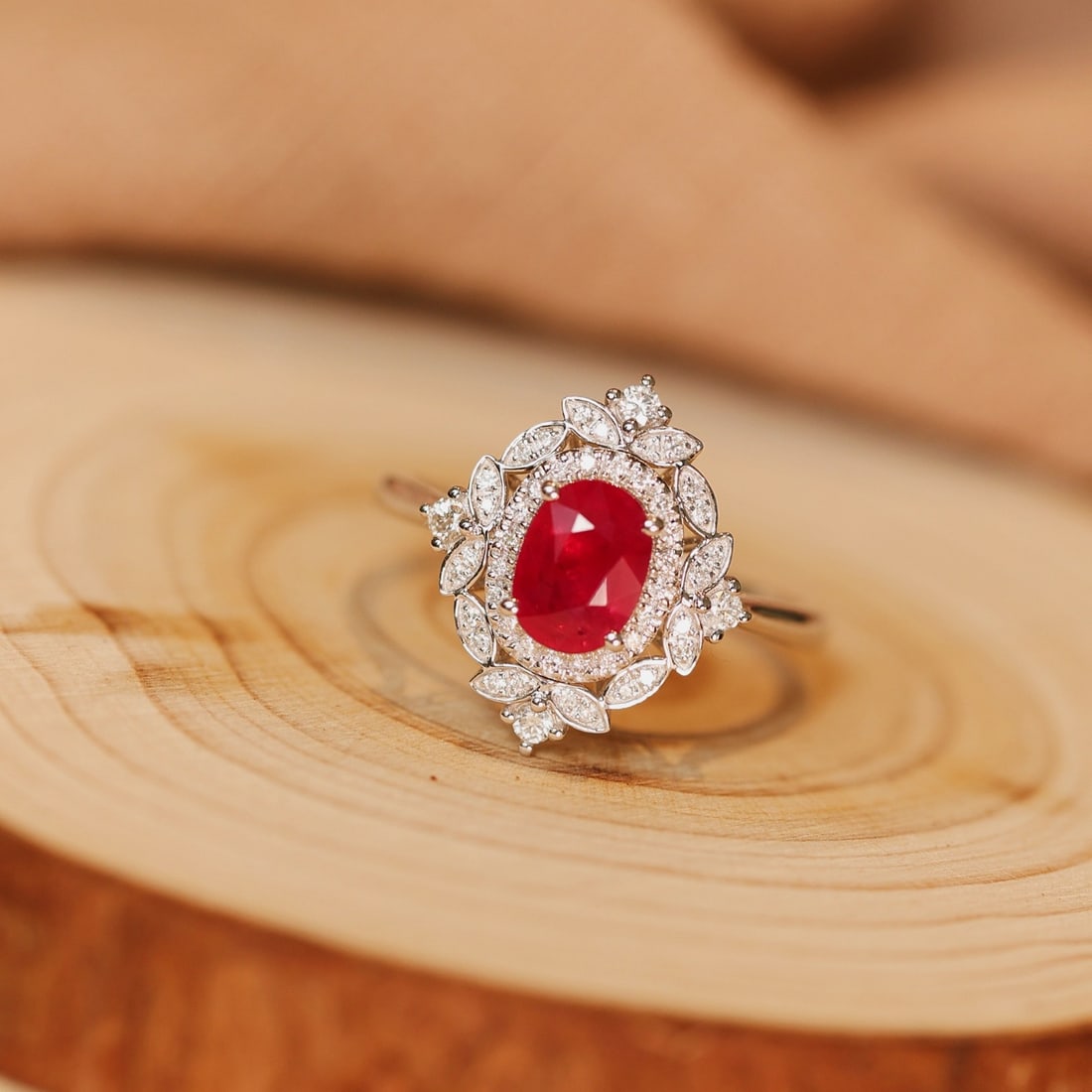 14k Gold 1.35 Ctw Natural Ruby & Diamond Ring: Ref:231146371 // gold content:14k gold // ring size:7. 25us // // main gemstone:ruby // shape:oval // carat weight:1. 05ct // color:red // treatment:natural // // adjacent gemstone 2 : diamond //