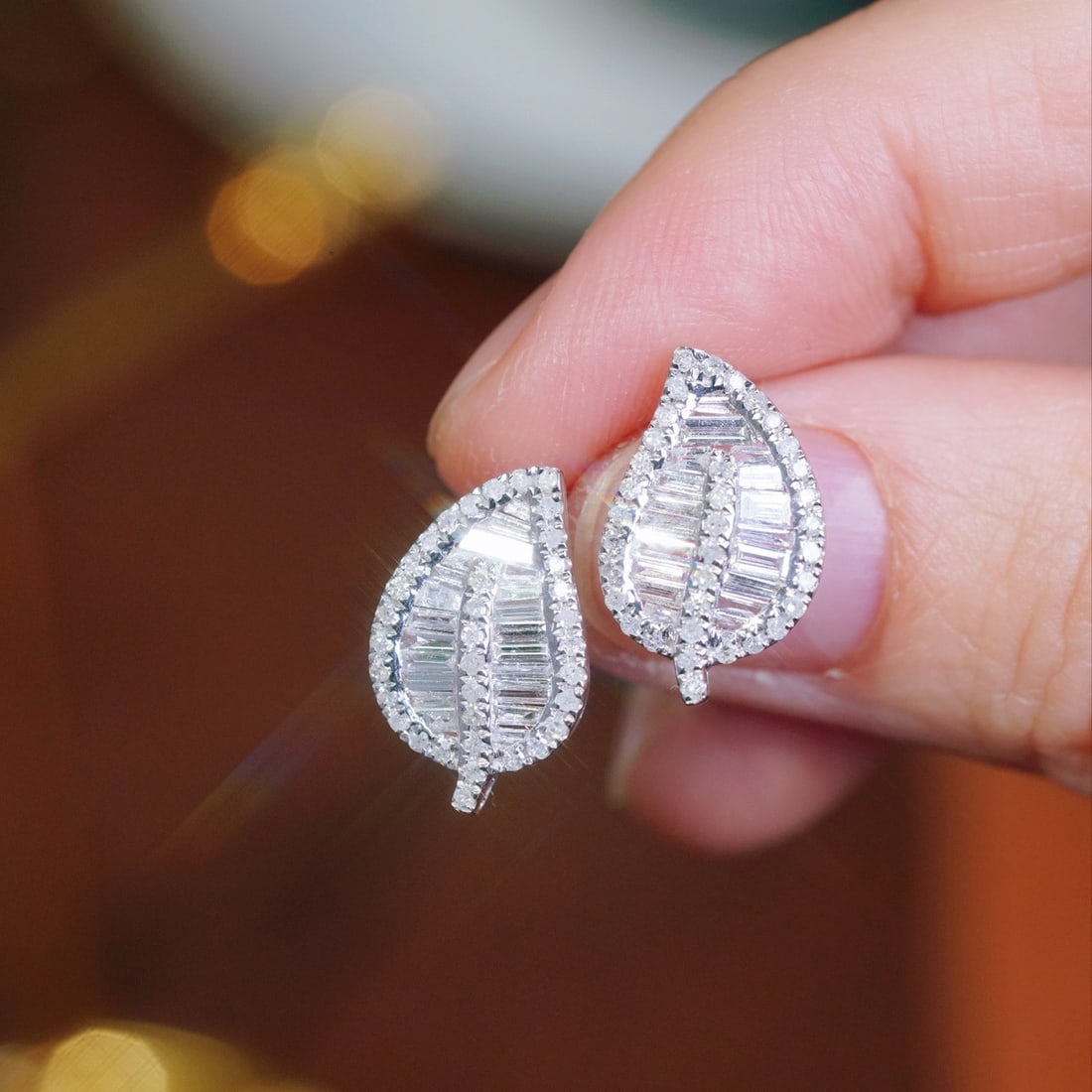 14k Gold 0.90 Ct Natural H Diamond Earrings - 3
