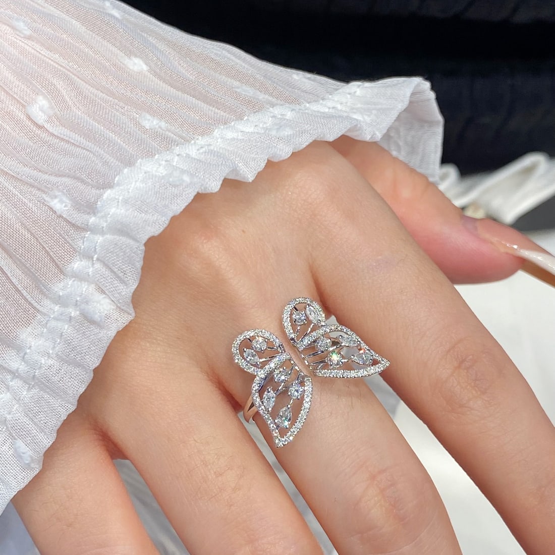 14k Gold 0.75 Ct Natural H Diamond & Butterfly Ring - 7