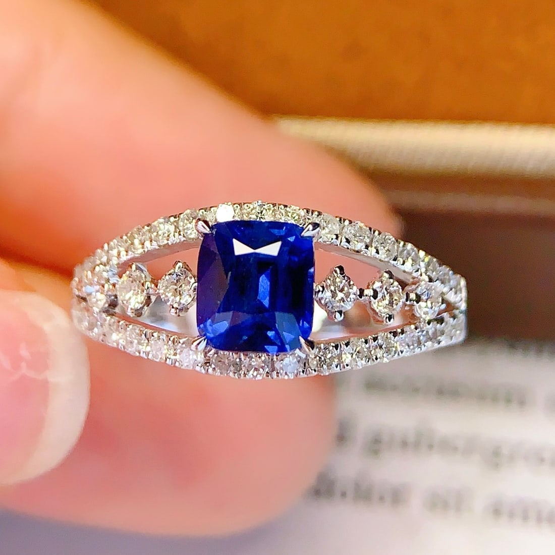 14k Gold 1 Ct Natural Sapphire & Diamond Ring - 3
