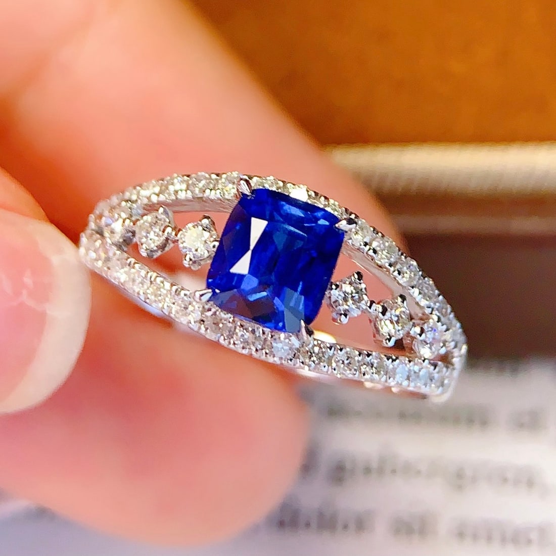14k Gold 1 Ct Natural Sapphire & Diamond Ring - 4
