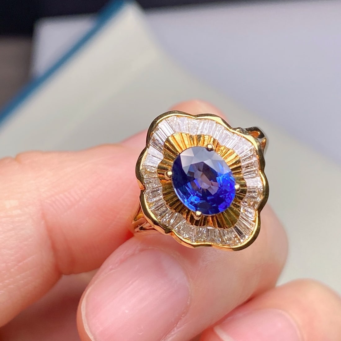 14k Gold 2.03 Ctw Natural Sapphire & Diamond Ring - 3