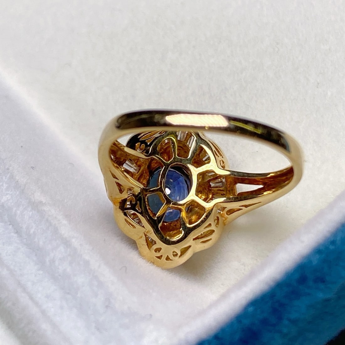 14k Gold 2.03 Ctw Natural Sapphire & Diamond Ring - 6