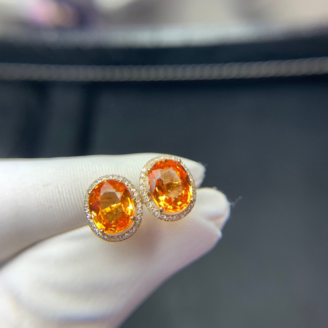 14k Gold 3.2 Ct Natural Spessartine & Diamond Earrings - 5