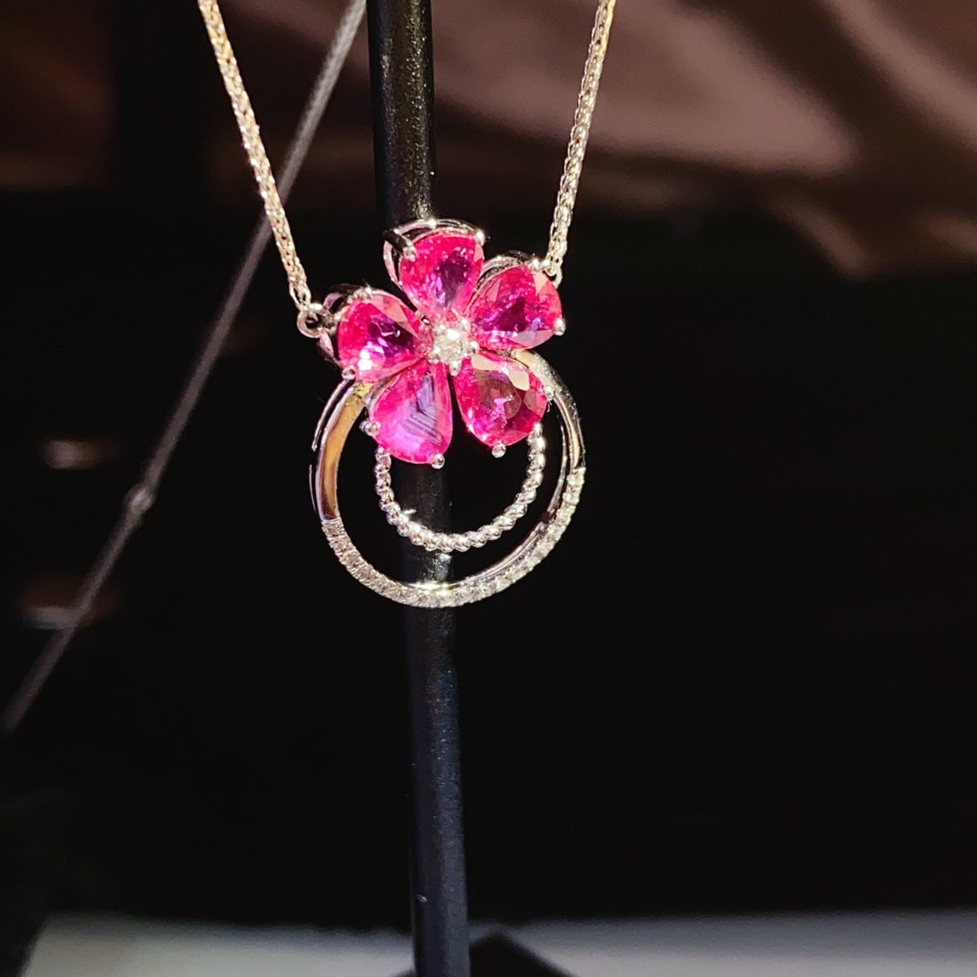 14k Gold 2.00 Ct Natural Ruby & Diamond Necklace - 6