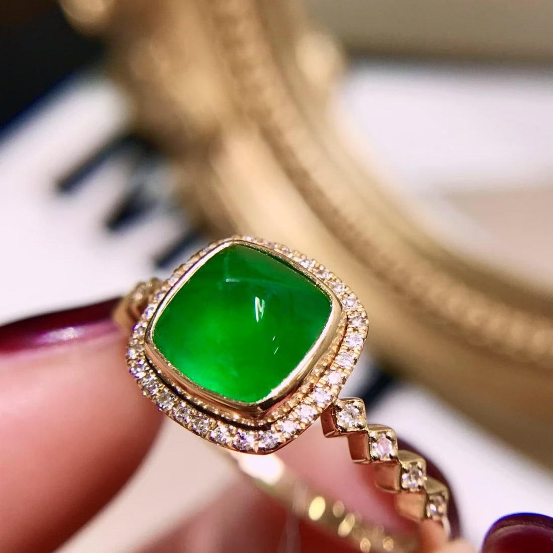14k Gold 2 Ct Natural Emerald & Diamond Ring - 2