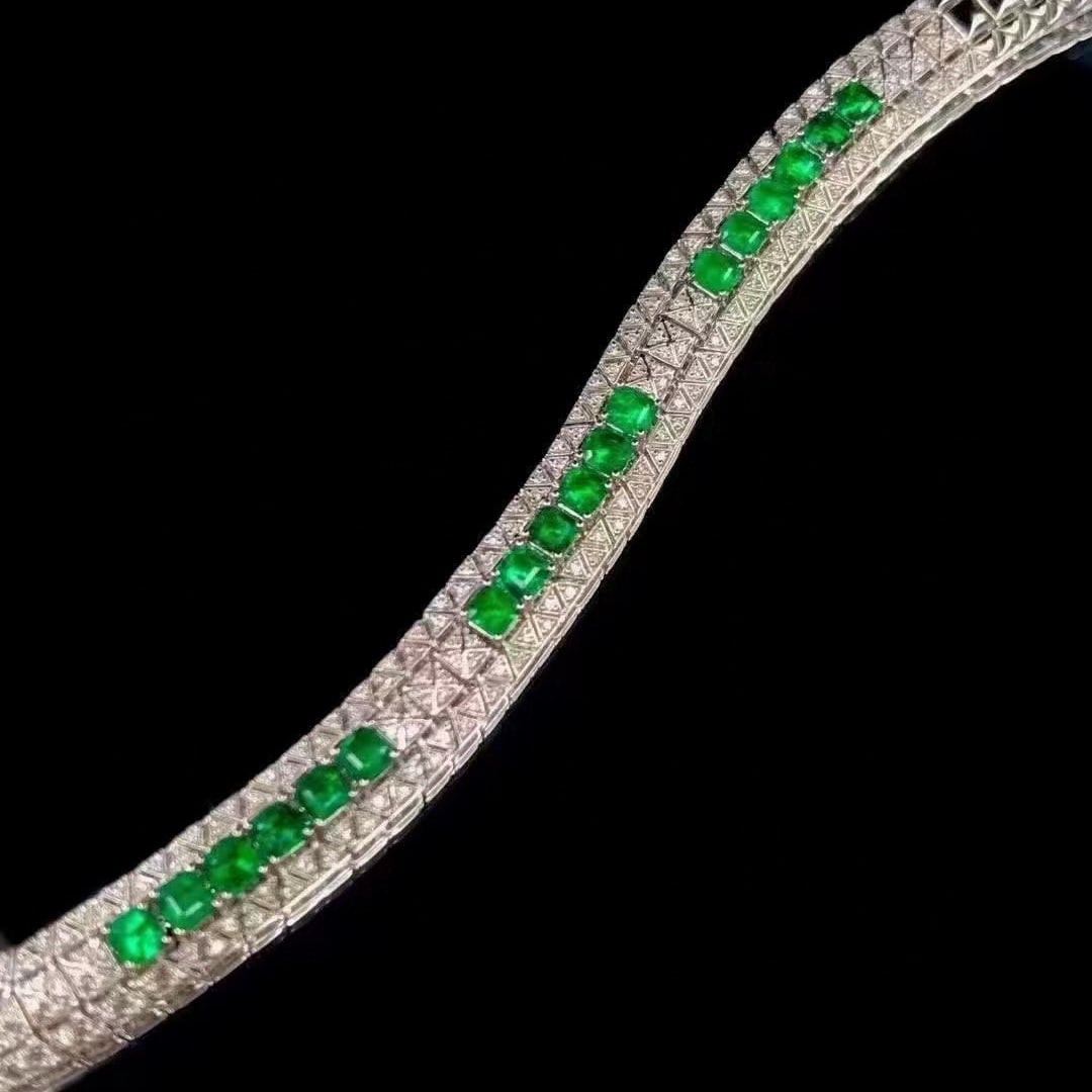 14k Gold 3.75 Ctw Vivid Green Natural Emerald & Diamond Bracelet - 3