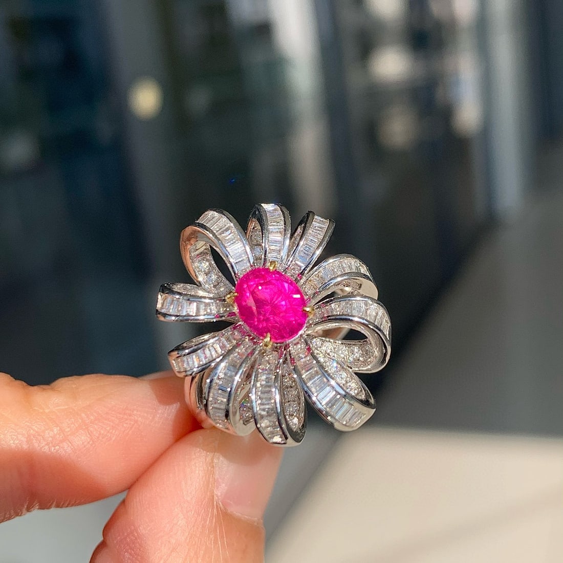 14k Gold 2.63 Ctw Vivid Pink Natural Sapphire & Diamond Ring - 3