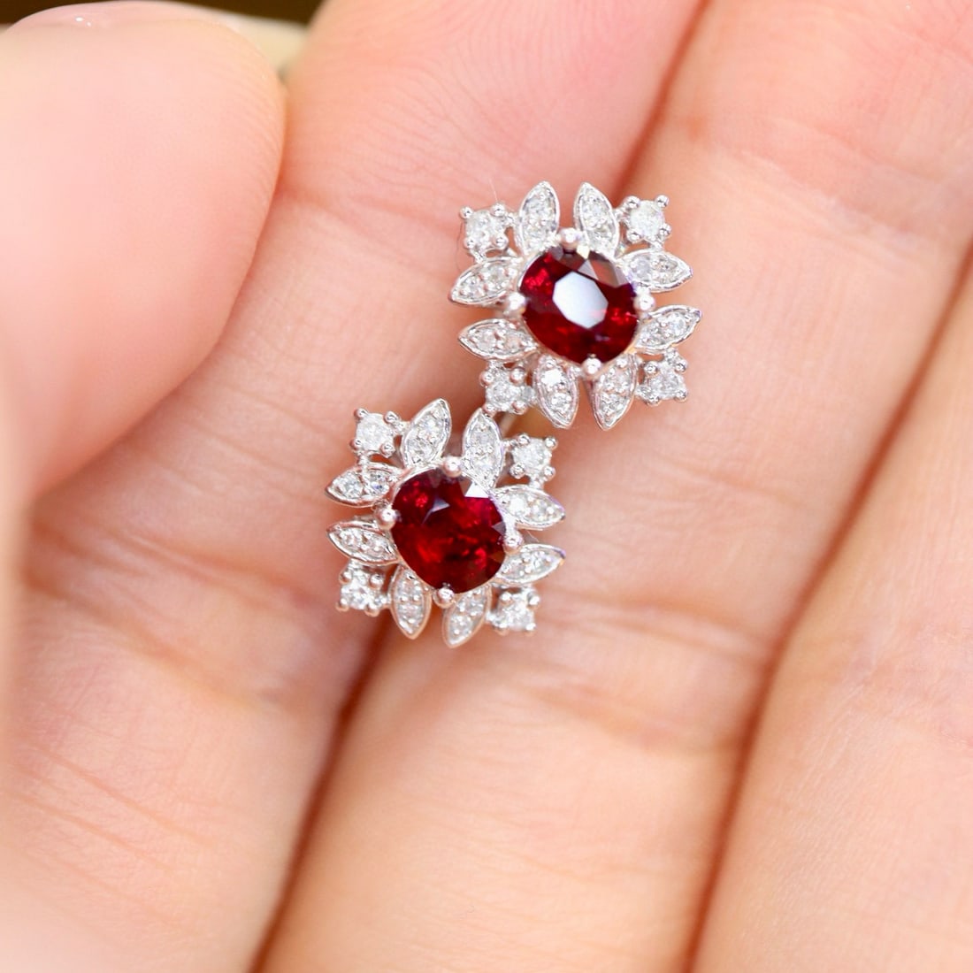 14k Gold 1.01 Ctw Natural Ruby & Diamond Earrings - 3