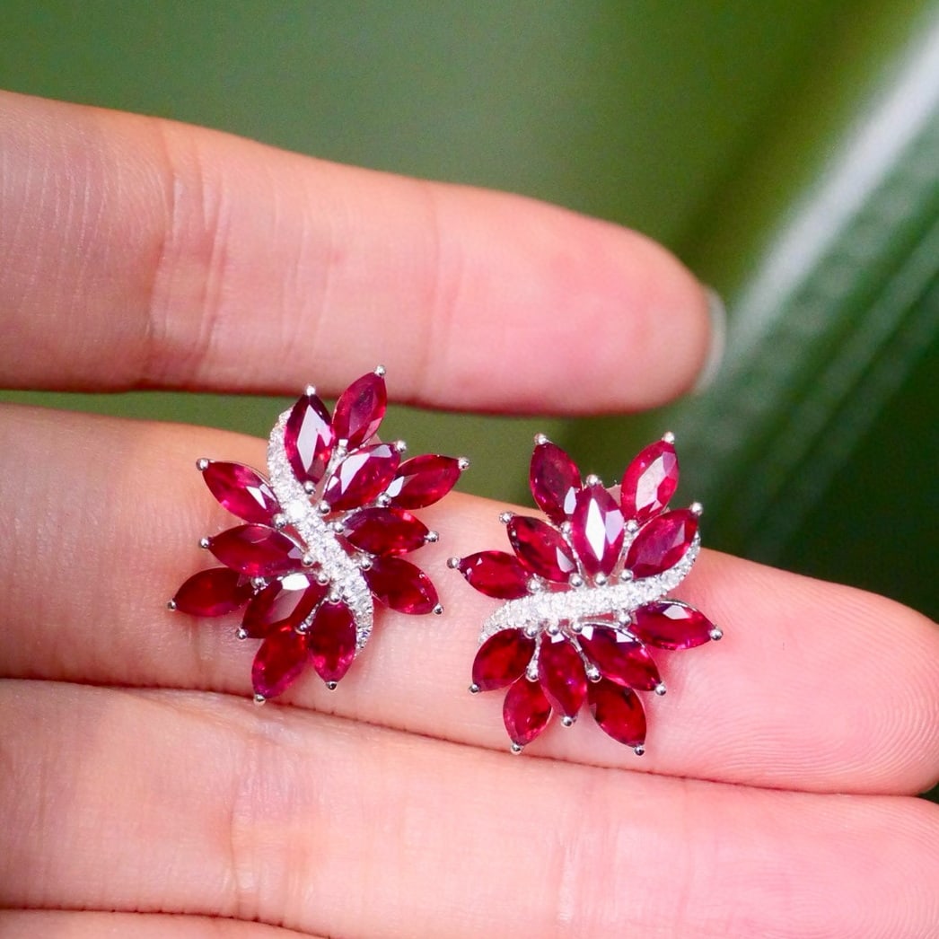 14k Gold 5.7 Ctw Vivid Red Natural Ruby & Diamond Earrings - 3