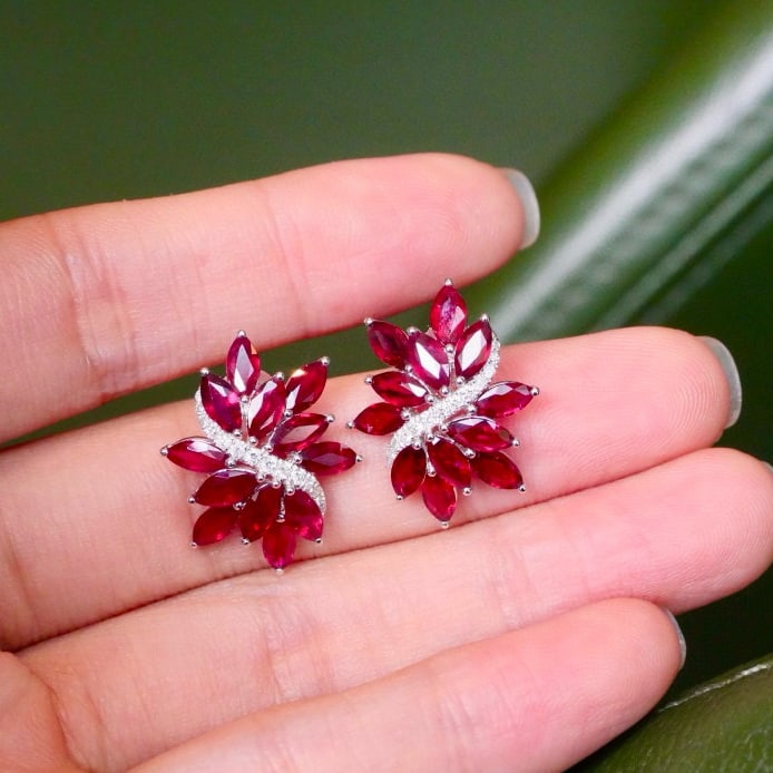 14k Gold 5.7 Ctw Vivid Red Natural Ruby & Diamond Earrings - 8
