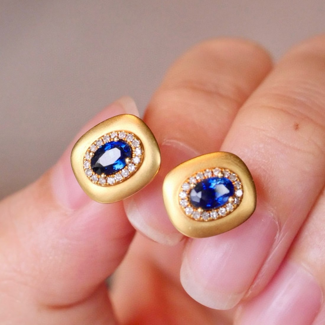 14k Gold 1.26 Ctw Natural Sapphire & Diamond Earrings - 4