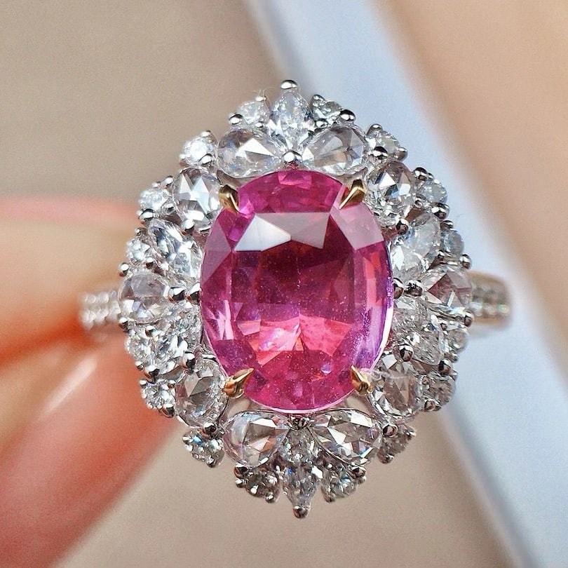 14k Gold 2.36 Ctw Natural Padparadscha Sapphire & Diamond Ring - 2