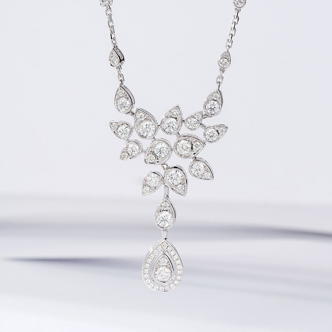 14k Gold 1.91 Ct Natural H Diamond Necklace - 2
