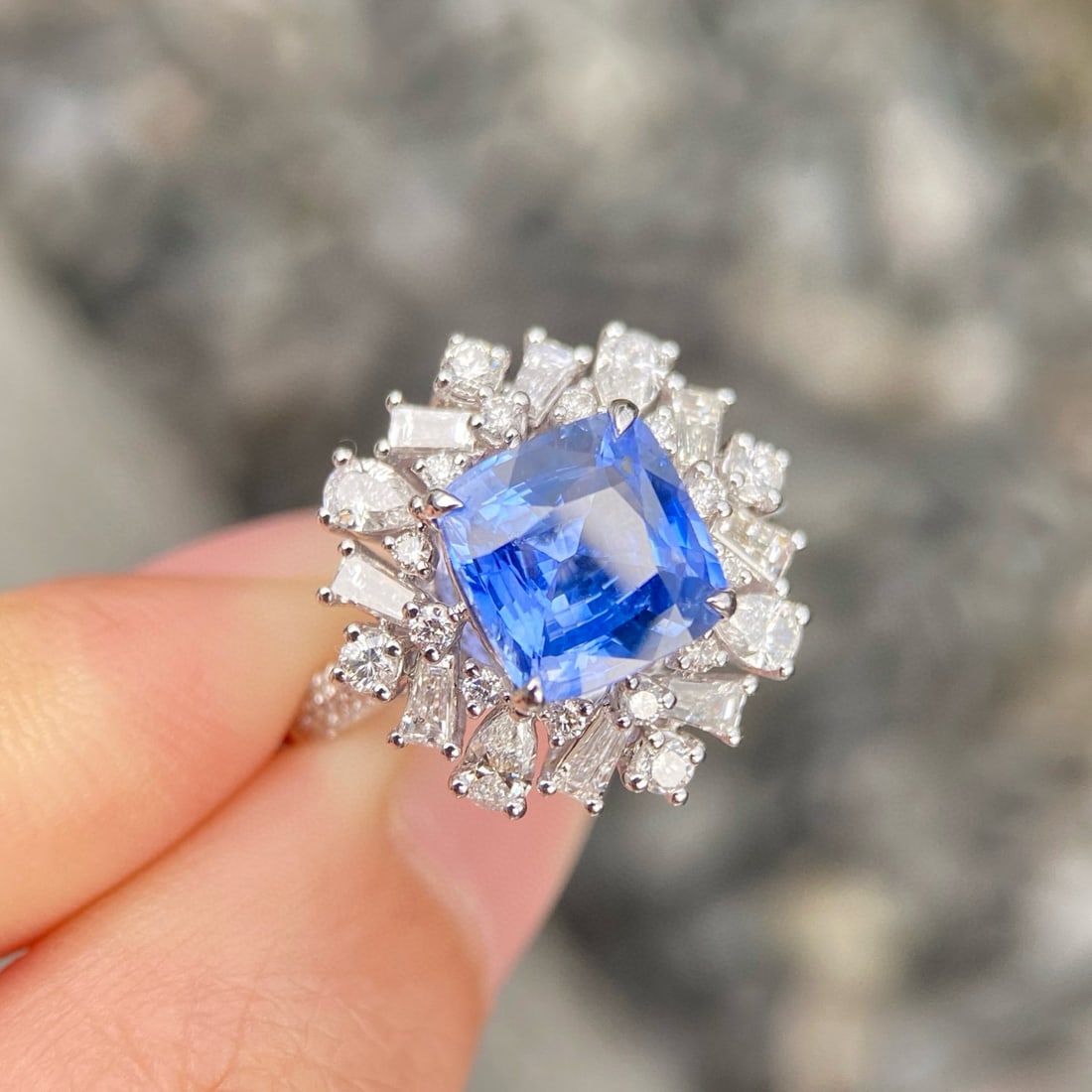 14k Gold 3.44 Ctw Natural Sapphire & Diamond Ring - 2