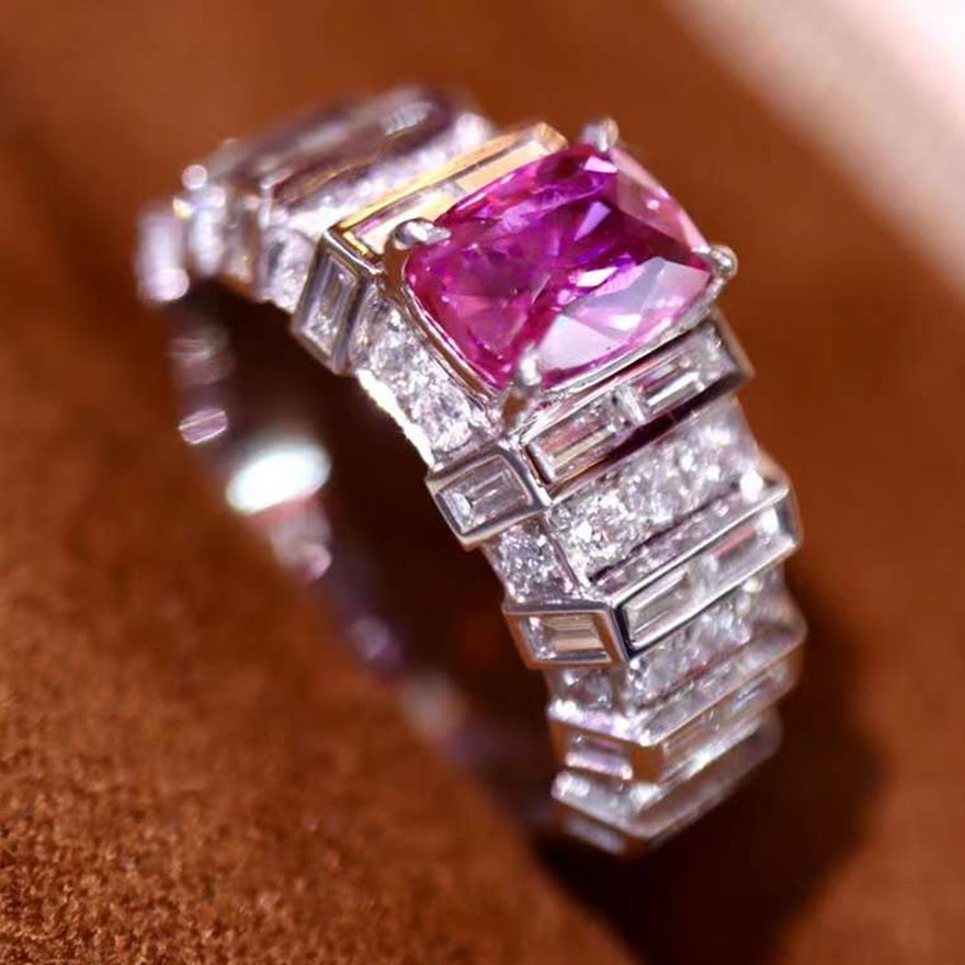 14k Gold 2.54 Ctw Natural Padparadscha Sapphire & Diamond Ring - 4