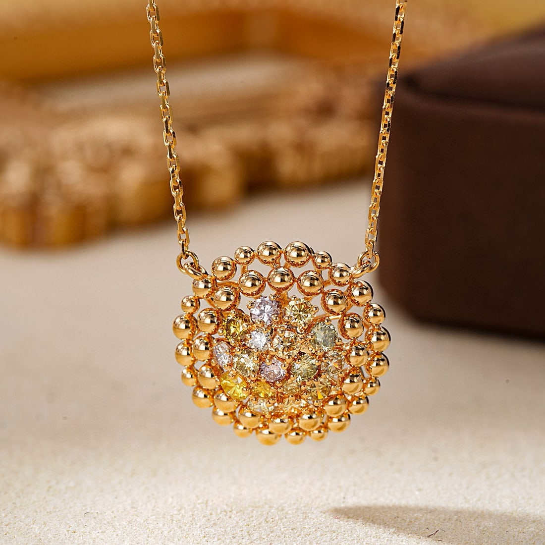 14k Gold 0.82 Ct Natural Color Diamond Necklace - 3