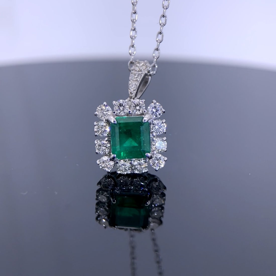 14k Gold 1.67 Ctw Vivid Green Natural Emerald & Diamond Pendant( Without Chain ) - 5