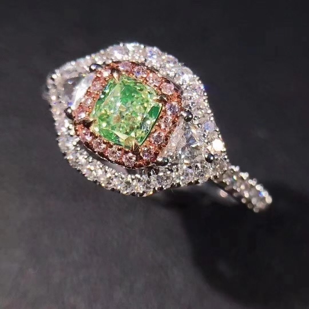 Gia Certified 14k Gold 0.36 Ct Natural Green Diamond & Diamond Ring - 4