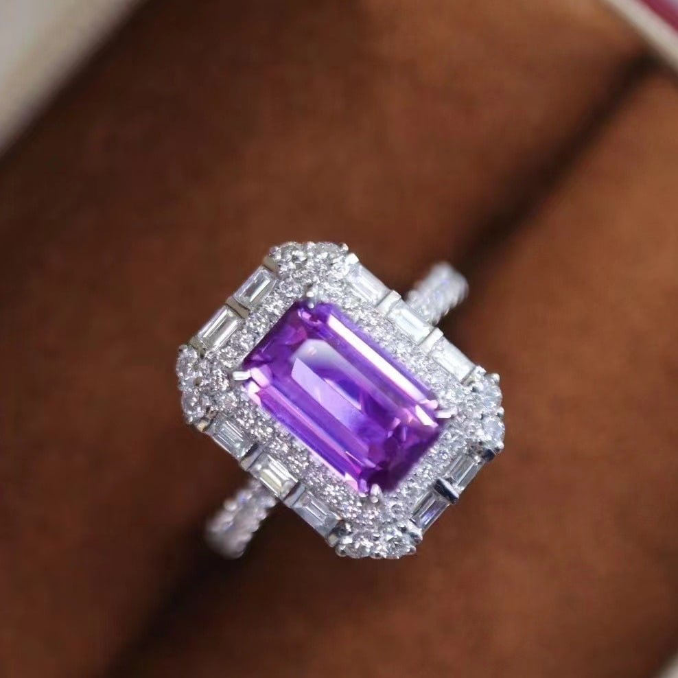 14k Gold 3.22 Ctw Natural Sapphire & Diamond Ring: Ref:230971142 // gold content:14k gold // ring size:7. 25us // // main gemstone:sapphire // shape:octagonal // carat weight:2. 5ct // color:purple // treatment:natural // // adjacent gemstone 2 : diam