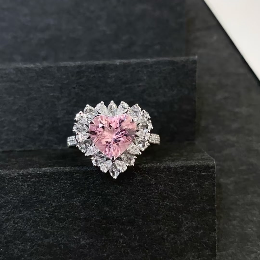 14k Gold 2.87 Ctw Natural Morganite & Diamond Ring: Ref:230971170 // gold content:14k gold // ring size:7. 25us // // main gemstone:morganite // shape:heart // carat weight:1. 96ct // color:cherry blossom color // treatment:natural // // adjacent gemst