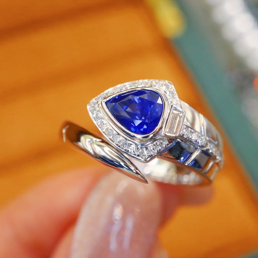 14k Gold 1.24 Ctw Natural Sapphire & Diamond Ring - 2